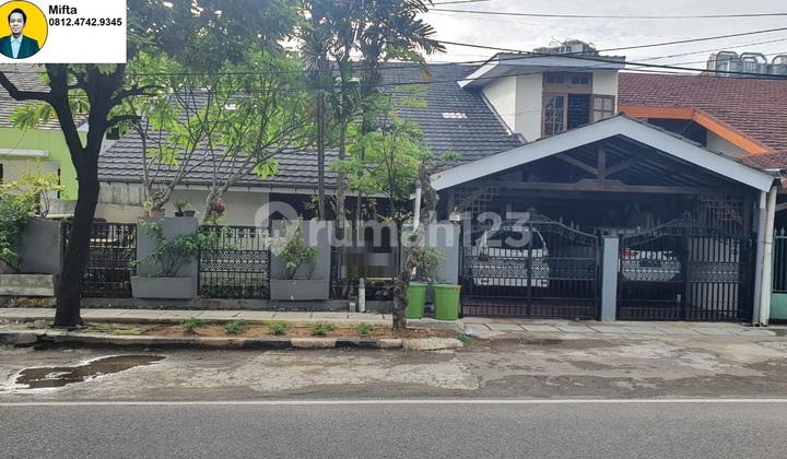 545. Dijual Rumah Besar 2 Lantai Cempaka Putih Tengah Jakarta Pusat - SHM LT 380M² LB 457M² 6 Kamar