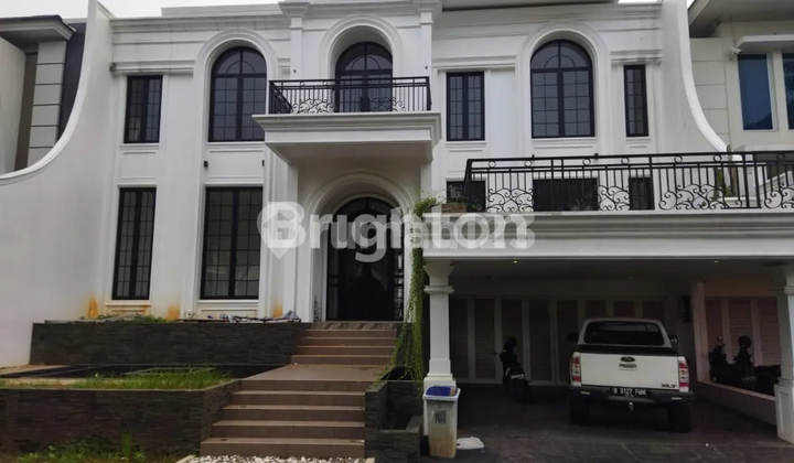 420. Price Drop For Sale 3-Story Luxury House in Grand Wisata Cluster Water Spring Bekasi - American Classic Style Sinar Mas Land Ready to Occupy