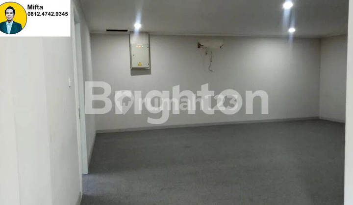 447. For Rent: Very Strategic Meeting Building & Complete Facilities Wedding Space in Pegangsaan, North Jakarta