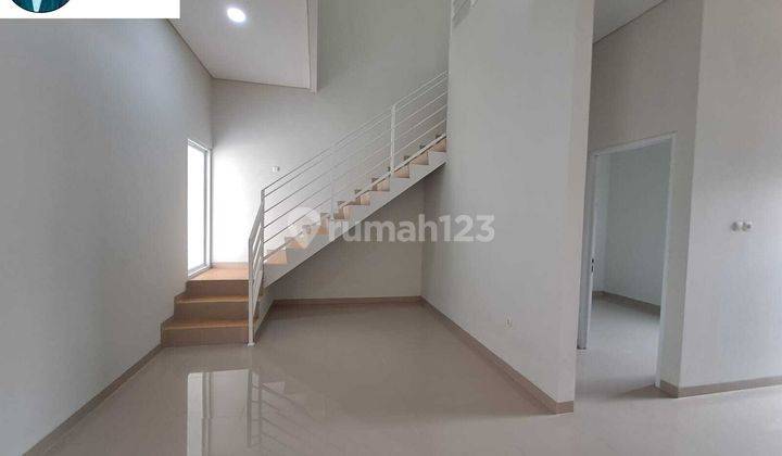 157. Dijual: Rumah 2 Lantai di Cipadu Jaya, Tangerang – Hunian Modern, Lokasi Strategis! 2