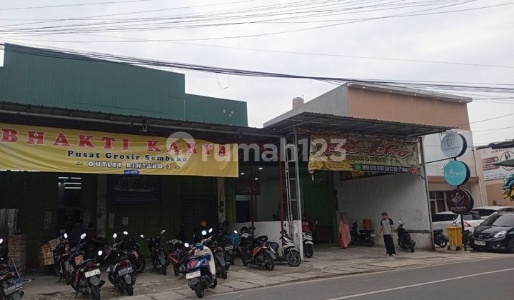 532. For Sale: 2-Storey Shop House Bhakti Karya Outlet Bintaro 3 on Jalan Kh Wahid Hasyim, Jurang Manggu Timur, Pondok Aren, South Tangerang City. 532. For Sale: 2-Storey Shop House Bhakti Karya Outlet Bintaro 3 on Jalan Kh Wahid Hasyim, Jurang Manggu Timur, Pondok Aren, South Tangerang City.