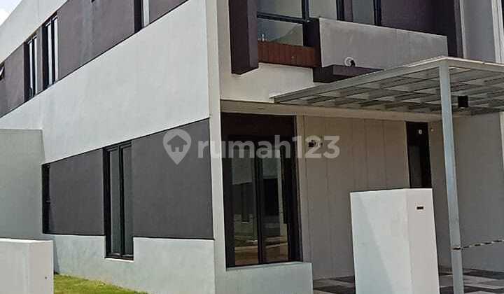 P169. Dijual Rumah di Cluster Nismara Tipe Yasa Hoek Kota Harapan Indah Bekasi P169. Dijual Rumah di Cluster Nismara Tipe Yasa Hoek Kota Harapan Indah Bekasi