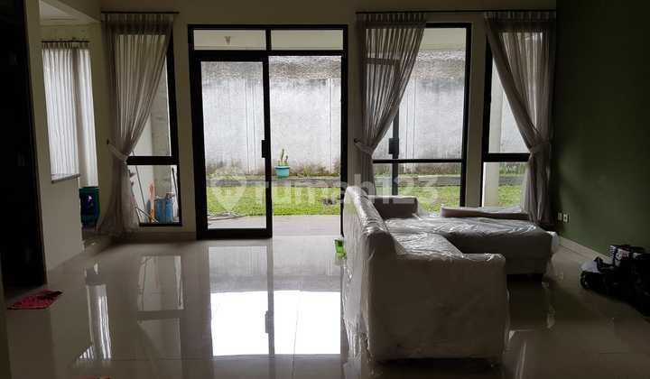 Rumah Siap Huni Di Istana Regency Sudirman