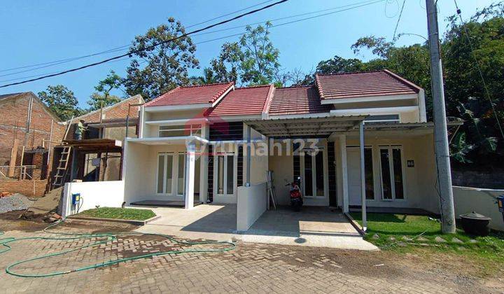 Rumah Baru minimalis one gate System kawasan Kedungkandang  1