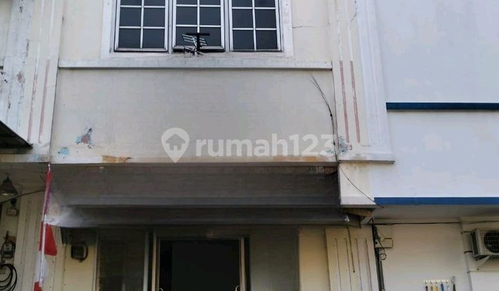 Dijual Ruko Strategis Hadap Jalan Utama Kota Wisata Cibubur Dijual Ruko Strategis Hadap Jalan Utama Kota Wisata Cibubur