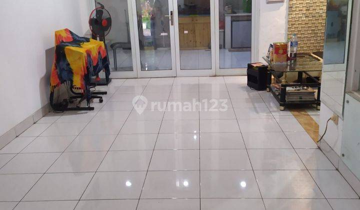 Dijual Rumah 2,5 Lantai Ontario Kota Wisata Cibubur 2