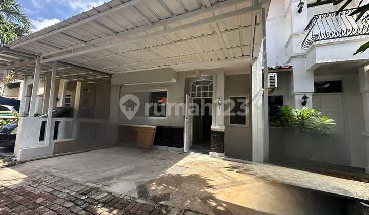 Disewakan Rumah Siap Hun di Kota Wisata Cibubur Disewakan Rumah Siap Hun di Kota Wisata Cibubur