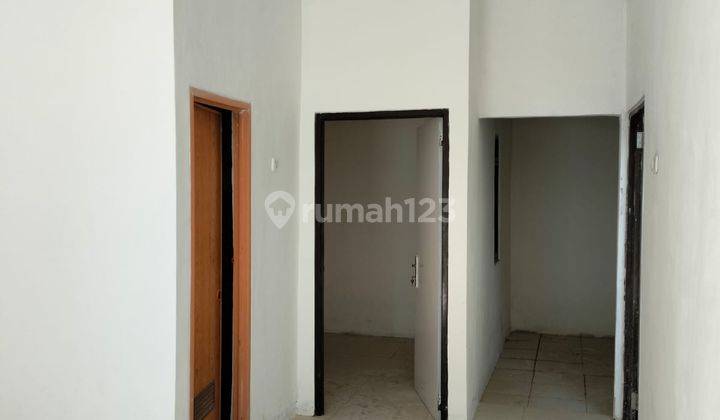 kamar tidur dijual rumah di villa mutiara