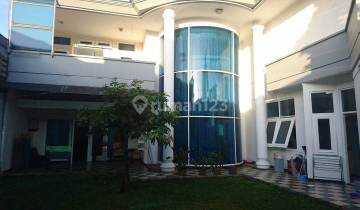 Jual rumah mewah kawasan elite Cipaganti Bdg  1