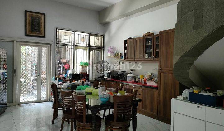 Rumah Kutisari Indah Selatan siap huni full furnished termurah! 2