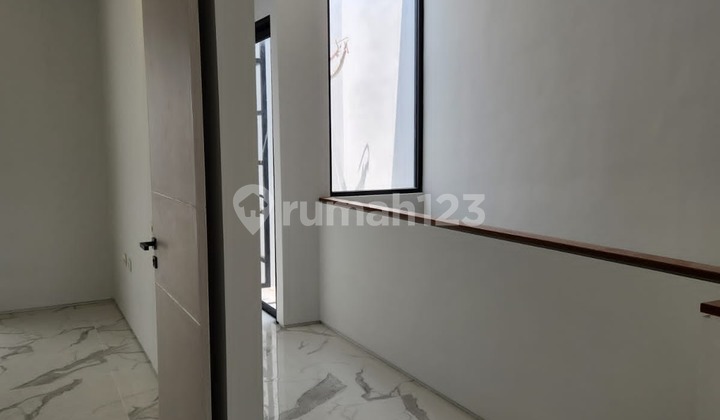 Mulyosari ready to occupy 2 brand new units, newly built 2