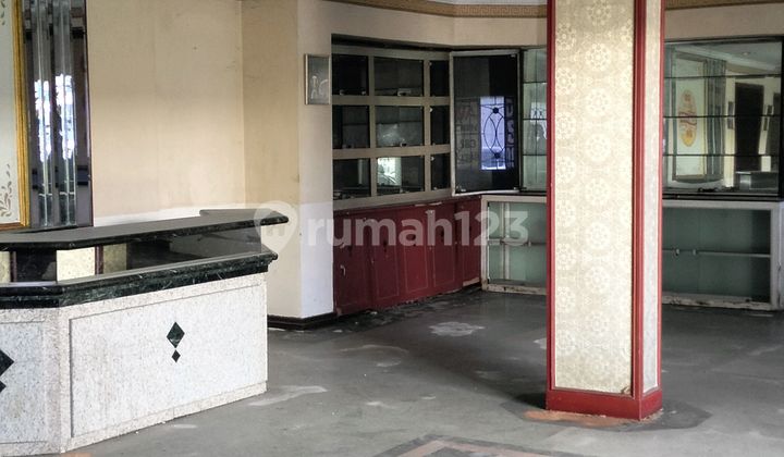 Disewa Ruko Gandeng 3, Furnished Cocok untuk Kantor