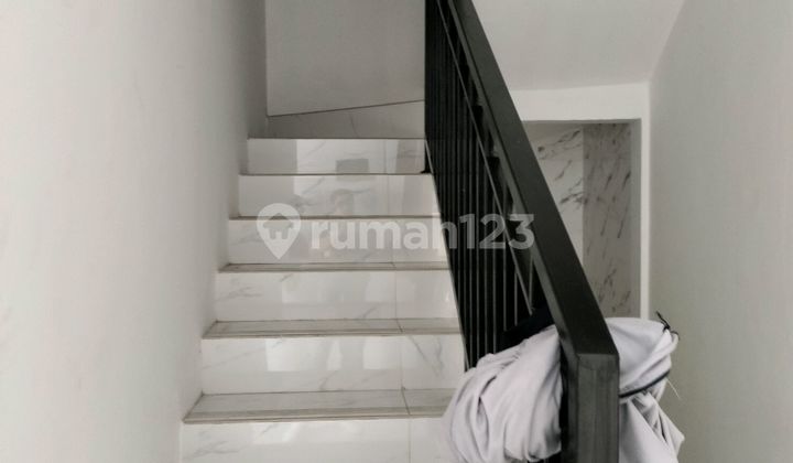 Dijual Kost Murah Di Deket Binus, 36 Kamar Full. 