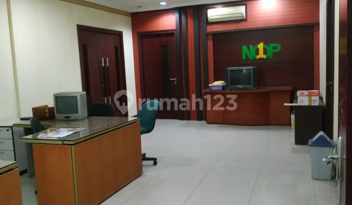 Disewakan Murah 3 Ruko Gandeng Furnished Bekas Tersewa Office