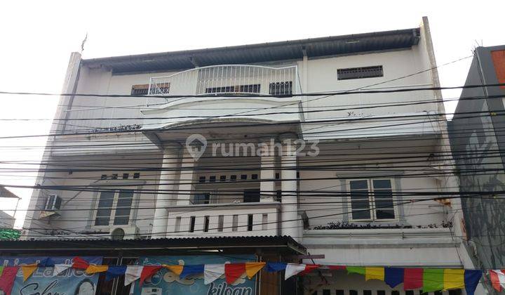 Rumah Kos Kosan di Salemba, Jakarta Pusat 1