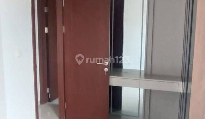 Rumah 2 Lantai Bagus Unfurnished SHM di Antapani, Bandung 2