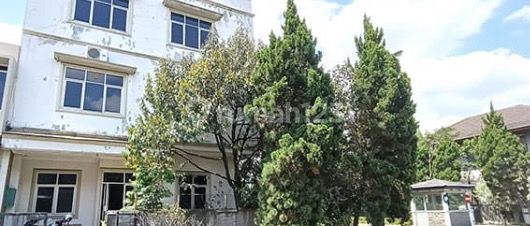 Rumah Hoek Terawat Singgasana Mekarwangi - Nego Sampai Deal 1