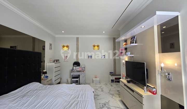 North Bandung House Nice American Classic Semi Furnished 2