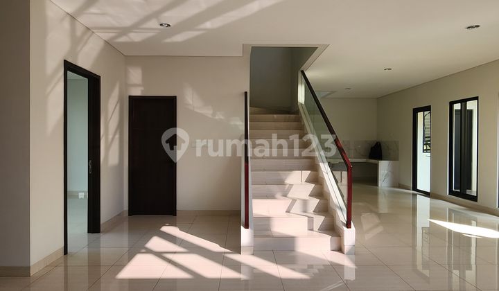 Rumah Summarecon Bandung Cluster Emily Elora 12 Tipe Premium Corner 2