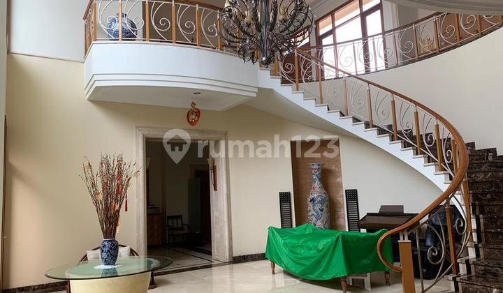Dijual Rumah Mewah Luas di Budi Indah 2 Lantai Halaman Besar 1