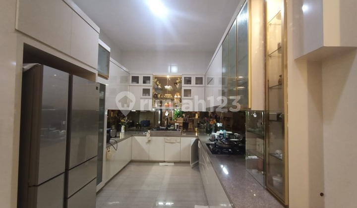 Rumah Pluit 230M Bagus Mewah Rapih Modern