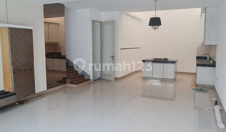 Permai Sailing House, Pantai Indah Kapuk