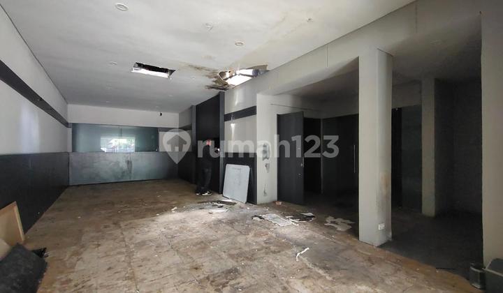 Strategic Commercial Space Mainroad Setiabudi – Land Area 1500 m², Front Width 24 m