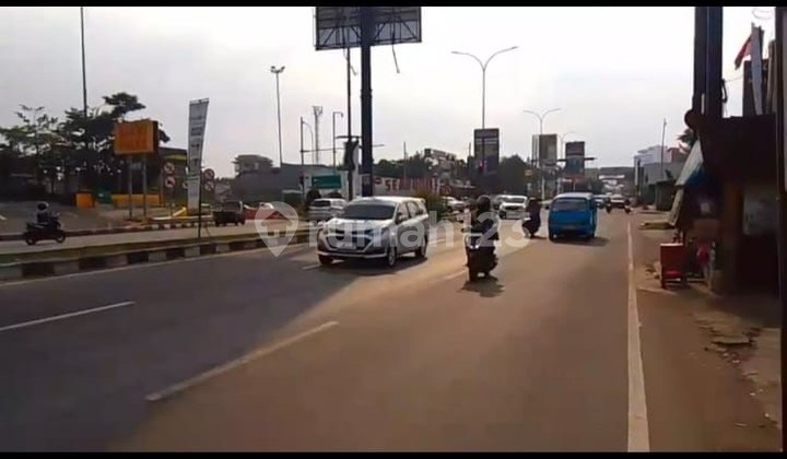 For Rent: Cibubur Alternative Shop House, formerly iCe Cream Mixue, ready to use. 2