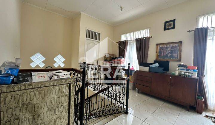 Dijual Cepat Rumah Bagus Semi Furnish Sipa Huni Di Kota Wisata Cibubur 2