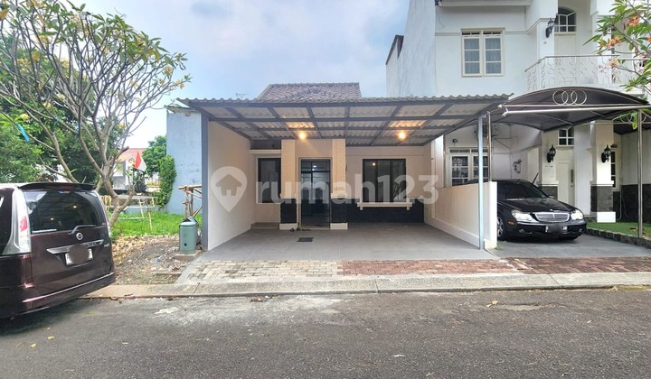 Quick Sale: Neat House in Cibubur Tourist City, Ready to Occupy. Quick Sale: Neat House in Cibubur Tourist City, Ready to Occupy.