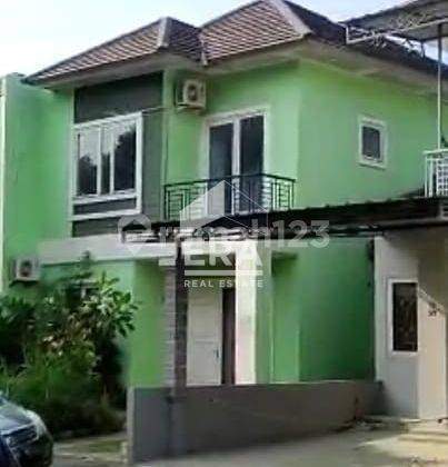 Dijual Cepat Rumah Kota Wisata Siap Huni 2 Lantai Bagus  1