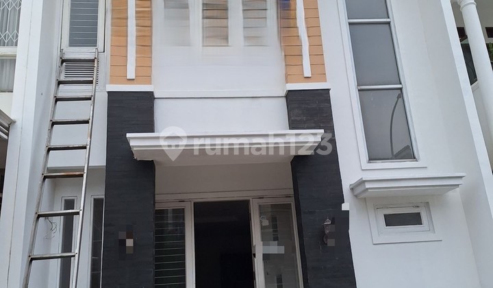 Cr. Dijual Cepat RUmah 2lt Rapih Citra Gran Cibubur Siap Huni 