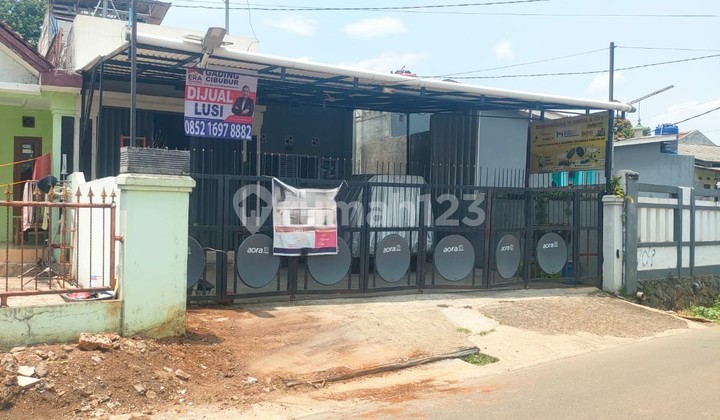 For Quick Sale: Cileungsi House by the Roadside For Quick Sale: Cileungsi House by the Roadside