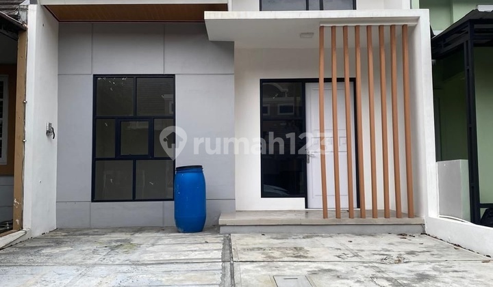 Dijual Cepat Rumah Kota Wisata Siap huni Rapih cluster Depan 