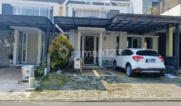 Cr.  Dijual cepat Rumah 2lt citra gran cibubur Siap Huni