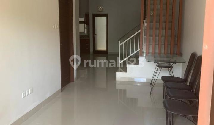 Dijual Bu Rumah 2 Lantai (Bangunan Baru, Belum Pernah Disewakan atau Dipakai) Lokasi : Kompleks Swamandala Xi Kebo Iwa, Denpasar Barat 2