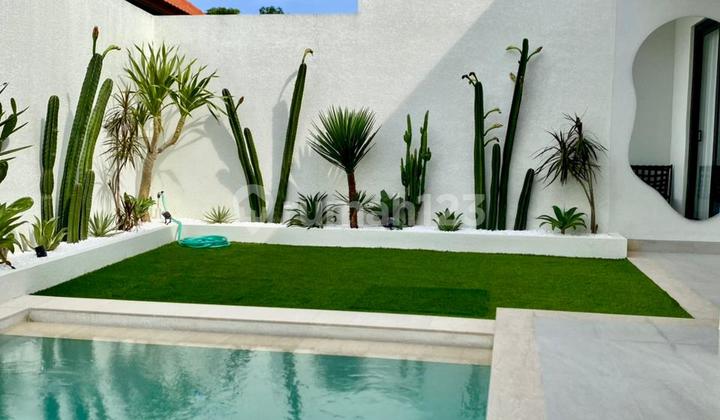 Canggu - Brand New & Fully Furnished Deluxe 1-Bedroom In Babakan - Modern & Pristine