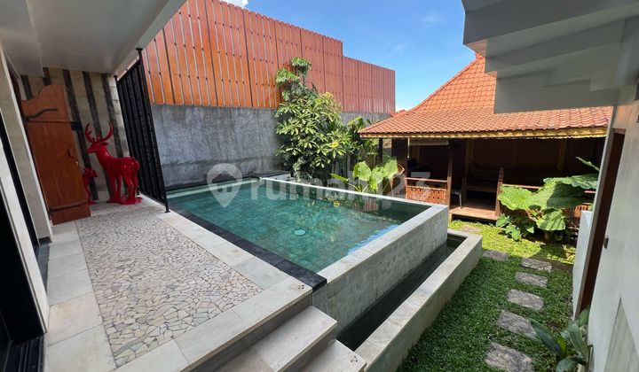 Lumbung Villa Near Tanah Lot Temple New Villa 3 Bed Room Amazing View of Rice Fields and Sea with Traditional and Modern Concept