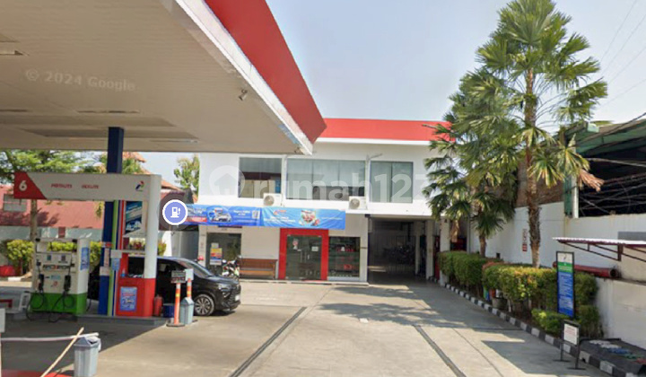 Affordable Business Space at Gas Station Jl.Adi Soemarmo No.203, Banyuan Village 4457103 Affordable Business Space at Gas Station Jl.Adi Soemarmo No.203, Banyuan Village 4457103