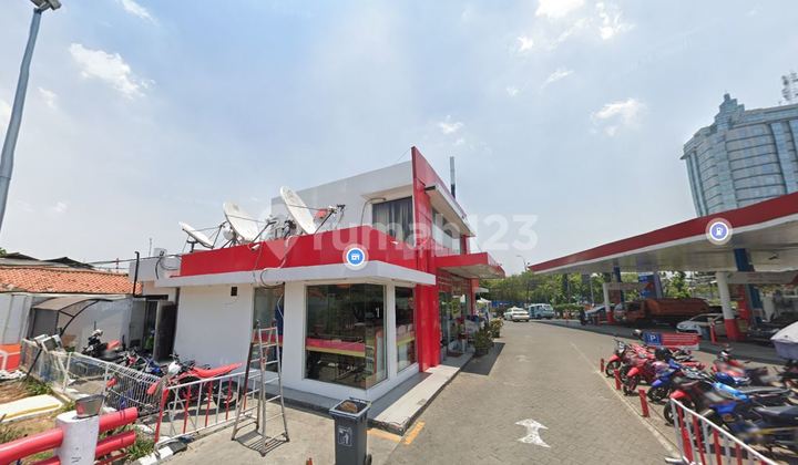 Affordable Business Space at Gas Station 3113101 Jl.Pramuka, East Jakarta 3113101