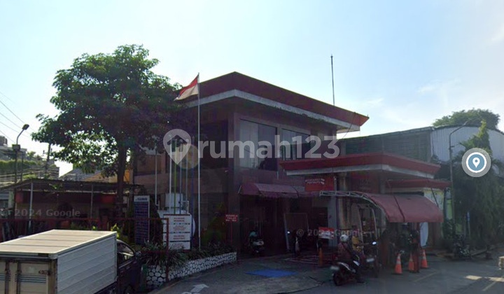 Ruang Usaha Murah di SPBU Jl. Perak Barat / Alun Alun Priok, Kodya Surabaya5460118  1