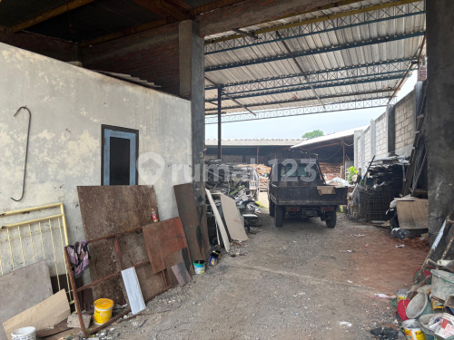 Warehouse and Land Nice and Spacious in Tembalang A4097 2