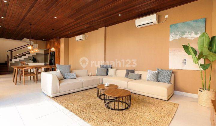 Villa Ready Unit, Fully Furnished Villa Siap Huni Yang Berlokasi Dekat Dengan Canggu Dan Ubud. Mengambil Konsep Design Modern Tropical. 2