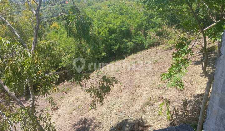 SHM Land in a Strategic Location at Villa Green Height, Pecatu, South Kuta, Badung SHM Land in a Strategic Location at Villa Green Height, Pecatu, South Kuta, Badung