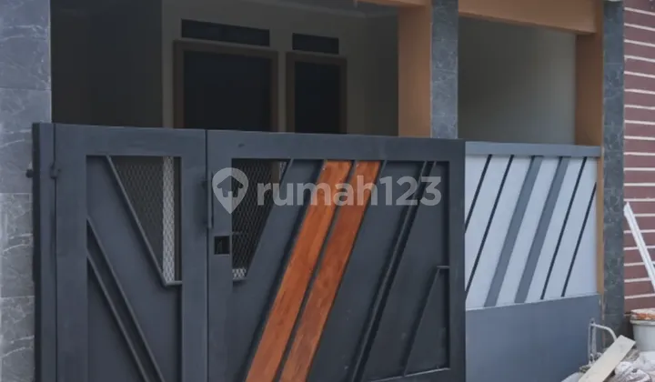 DI JUAL CEPAT RUMAH DEKAT STASIUN CIKARANG 2