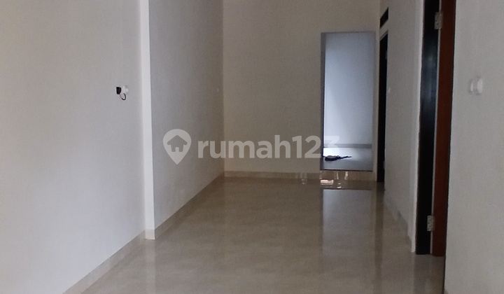 A Nice House In The Center Of Cikarang Jababeka City 2