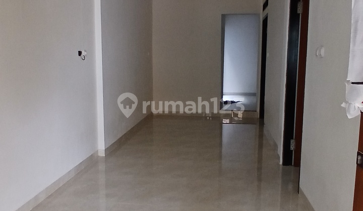 Jual Rumah Siap Huni Di Kota Jababeka Cikarang  2