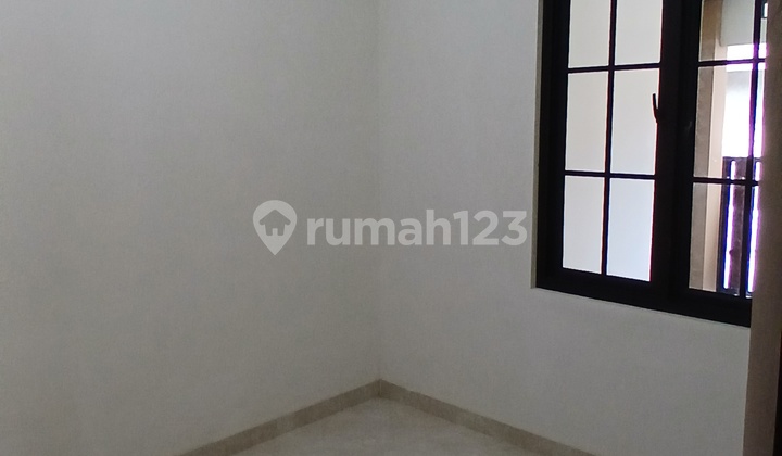 Jual Cepat Rumah Siap Huni Di Pusat Kota Jababeka 2