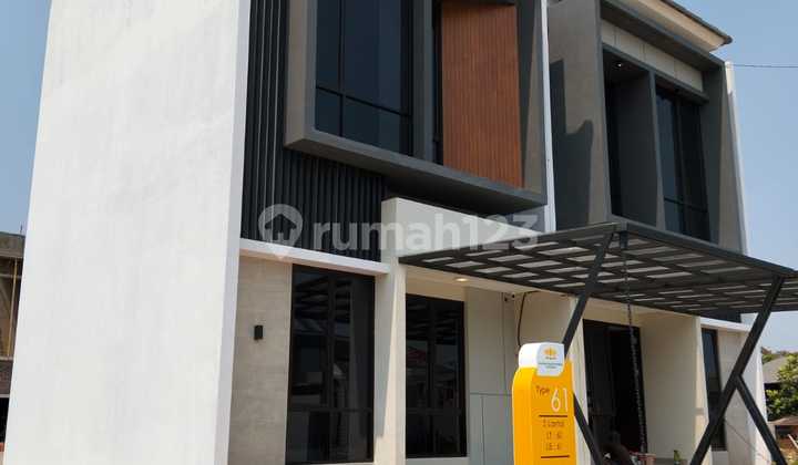 Nice 2-Story House in the Center of Cikarang Jababeka City 1