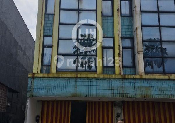 3-Story Ruko Ready for Occupancy on Boulevard Raya, Gading Serpong, Tangerang, Banten